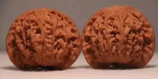 核桃盤玩方法_核桃盤玩方法與技巧_核桃盤玩方法視頻教程