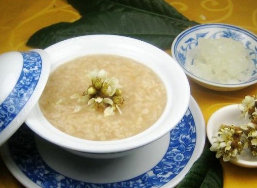 蜂蜜蠟食用功效作用方法視頻_蜂蜜蠟的功效與作用及食用方法_蜂蜜蠟的作用與功效