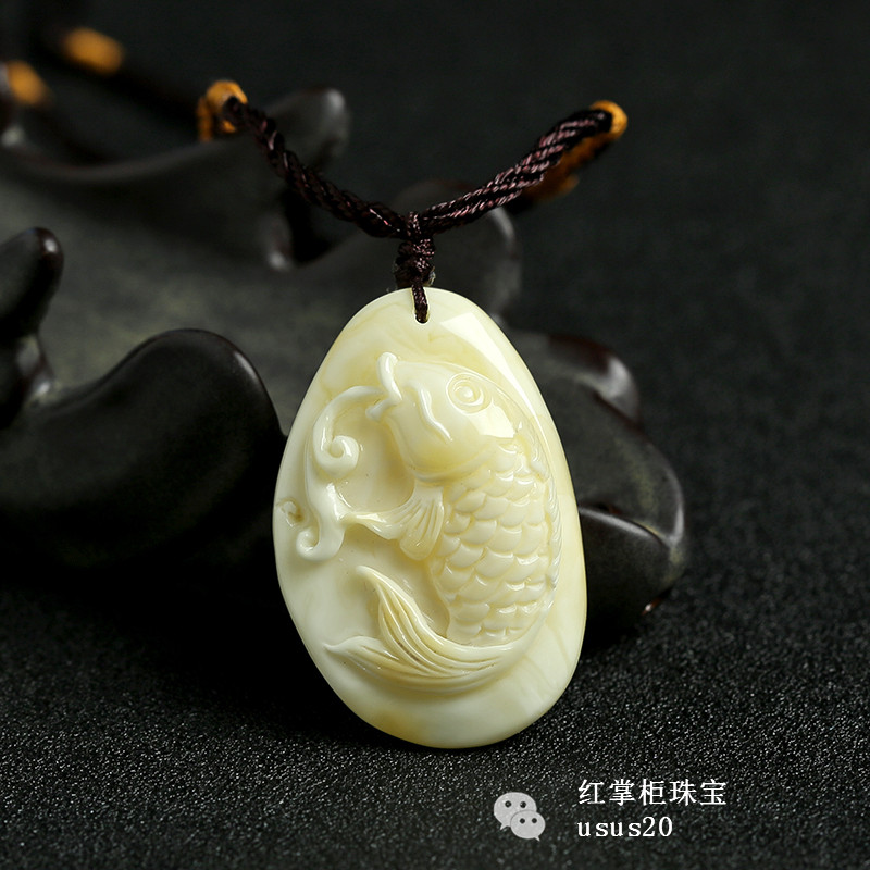 白蜜蠟價格多少錢一克_蜜蠟克價大概是多少_蜜蠟錢袋子吊墜圖片
