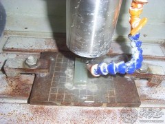 如何區(qū)別和田玉雕電腦工和純手工？