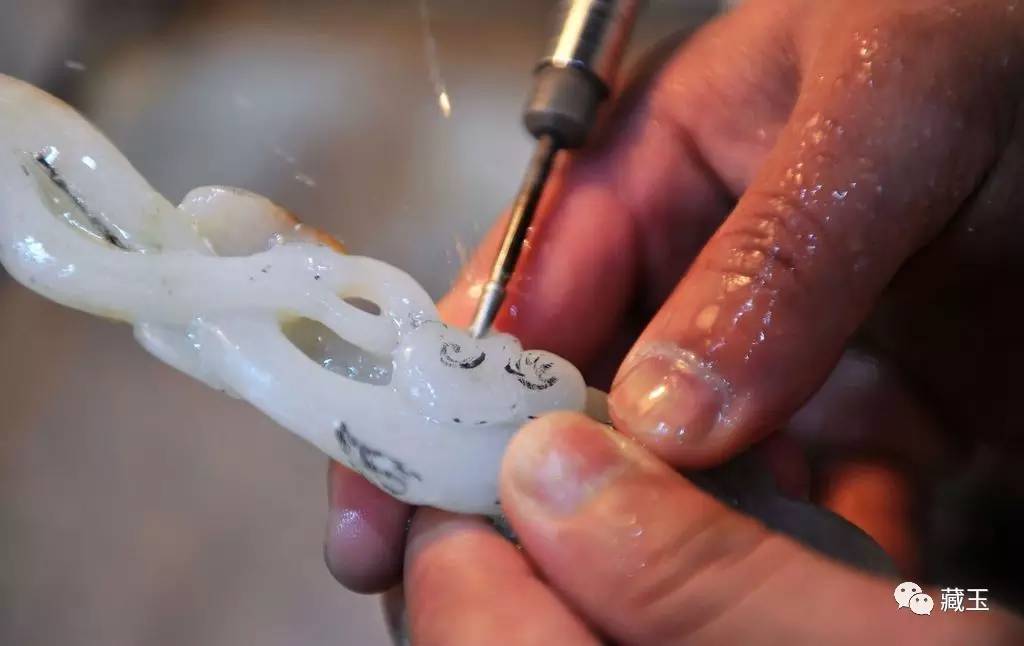 機雕玉器_玉雕機雕_雕玉的機器