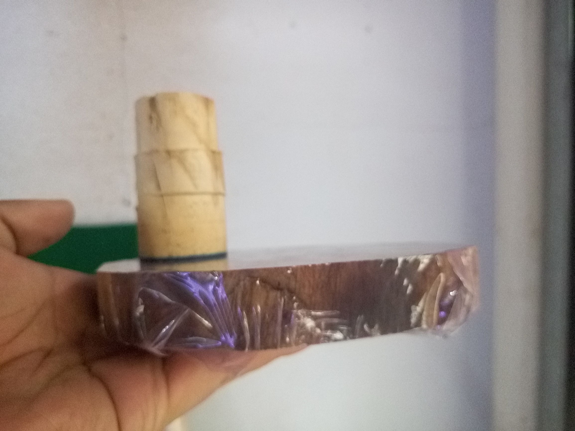 小葉紫檀是什么顏色_小葉紫檀顏色是均勻的嗎_小葉紫檀顏色是紫黑色
