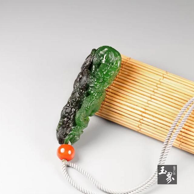 玉雕作品掛件_掛件作品玉雕圖片_玉掛件雕刻圖案大全