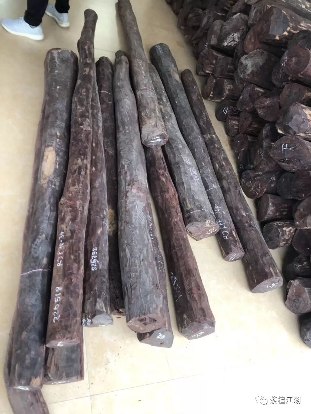 紫檀木一般多少顆_紫檀木一般在什么價位_一般紫檀木多少一公斤