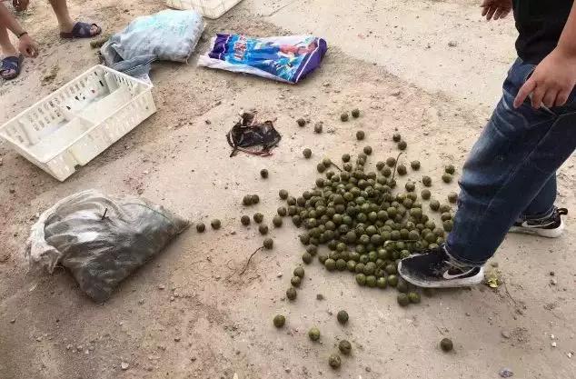 小核桃手串多少顆為一串最好_核桃手串大小不一樣怎么辦_核桃手串是大的好還是小的好