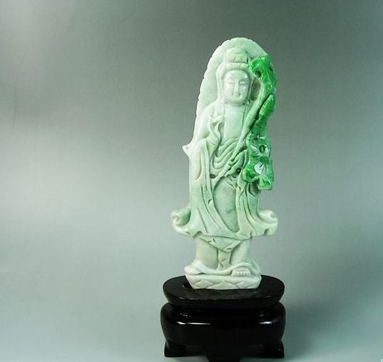 翡翠雕擺件_雕翡翠掛件_翡翠擺件雕工