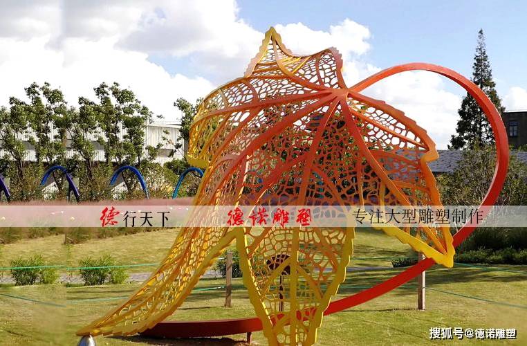 不銹鋼雕塑人物造型_雕塑人物不銹鋼定做圖片_人物不銹鋼雕塑定做