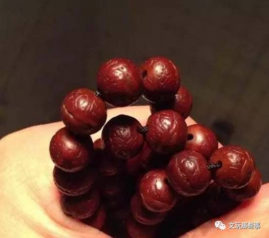 菩提手串的盤法_菩提手串盤法教程_菩提手串盤法教程圖解